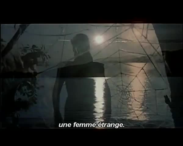 Extrait vidéo du film  Le Baiser de la femme-araignée