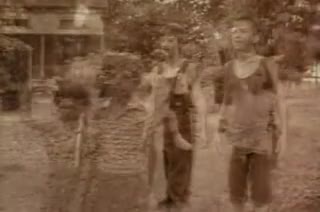 Extrait vidéo du film  La Tête dans le carton à chapeaux