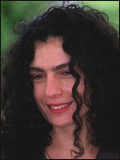 Arsinée Khanjian