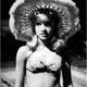 Voir les photos de Sue Lyon sur bdfci.info