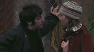 Un extrait du film  Panique à Needle Park