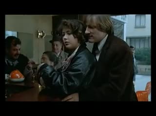 Extrait vidéo du film  Police