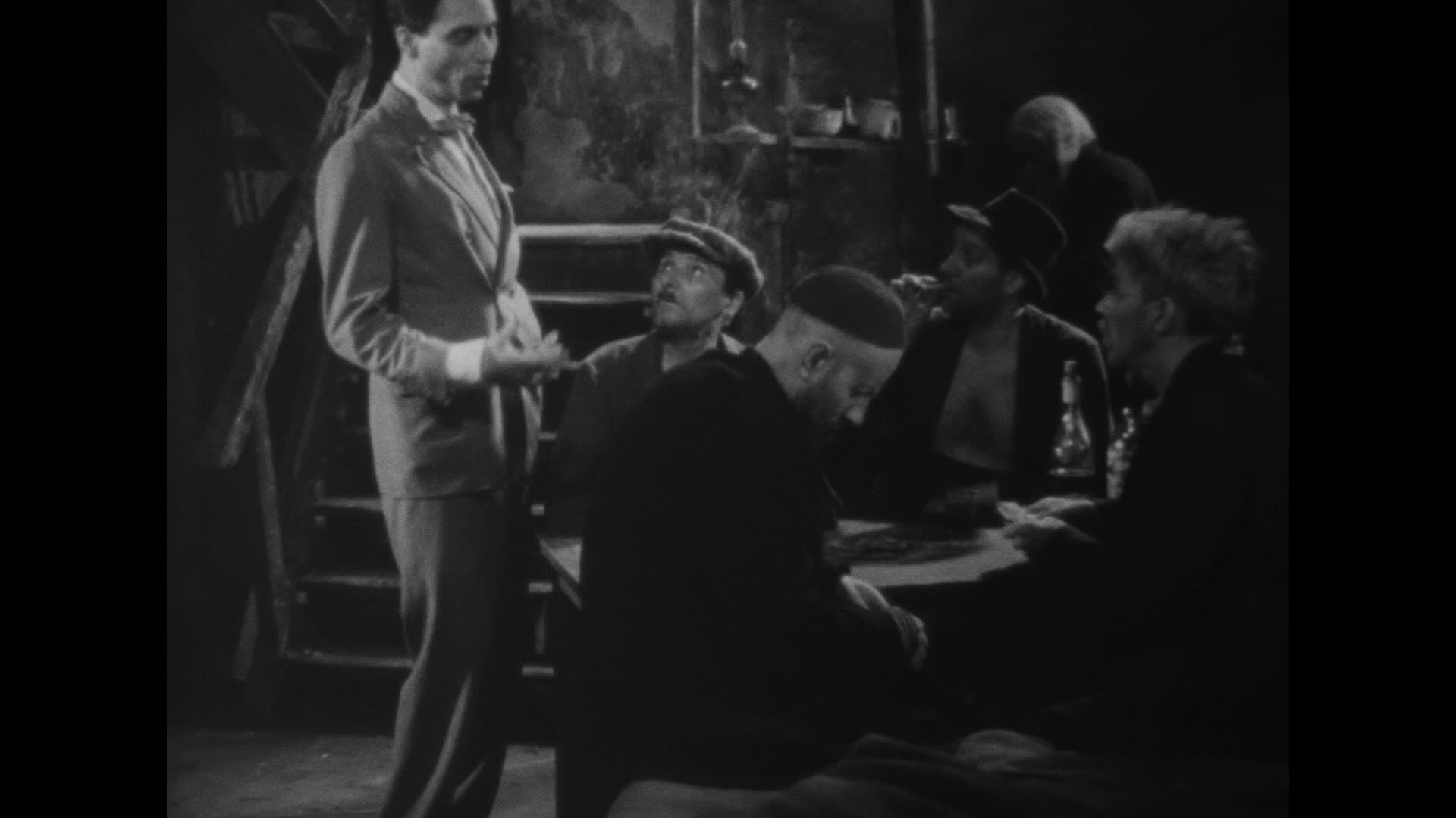Extrait vidéo du film  Les Bas-fonds