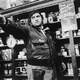 Voir les photos de John Belushi sur bdfci.info