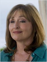 Nora Dunn