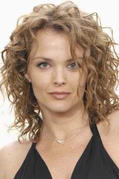 Dina Meyer