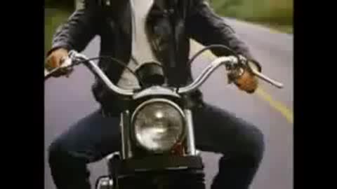 Un extrait du film  Cry-Baby