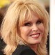 Voir les photos de Joanna Lumley sur bdfci.info