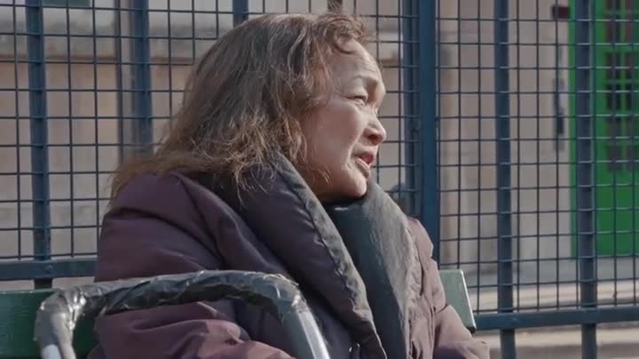 Extrait vidéo du film  Les Habilleuses