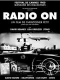 voir la fiche complète du film : Radio On