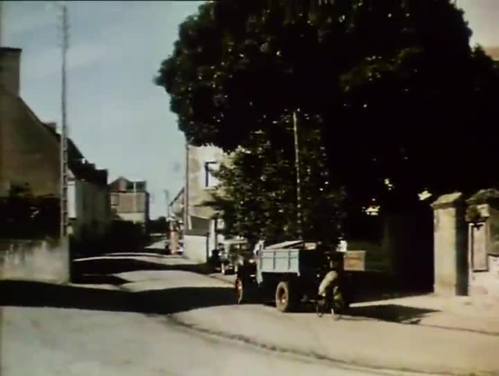 Un extrait du film  Jour de fête