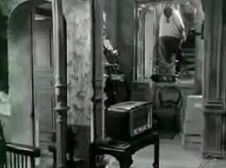 Un extrait du film  Echec au porteur