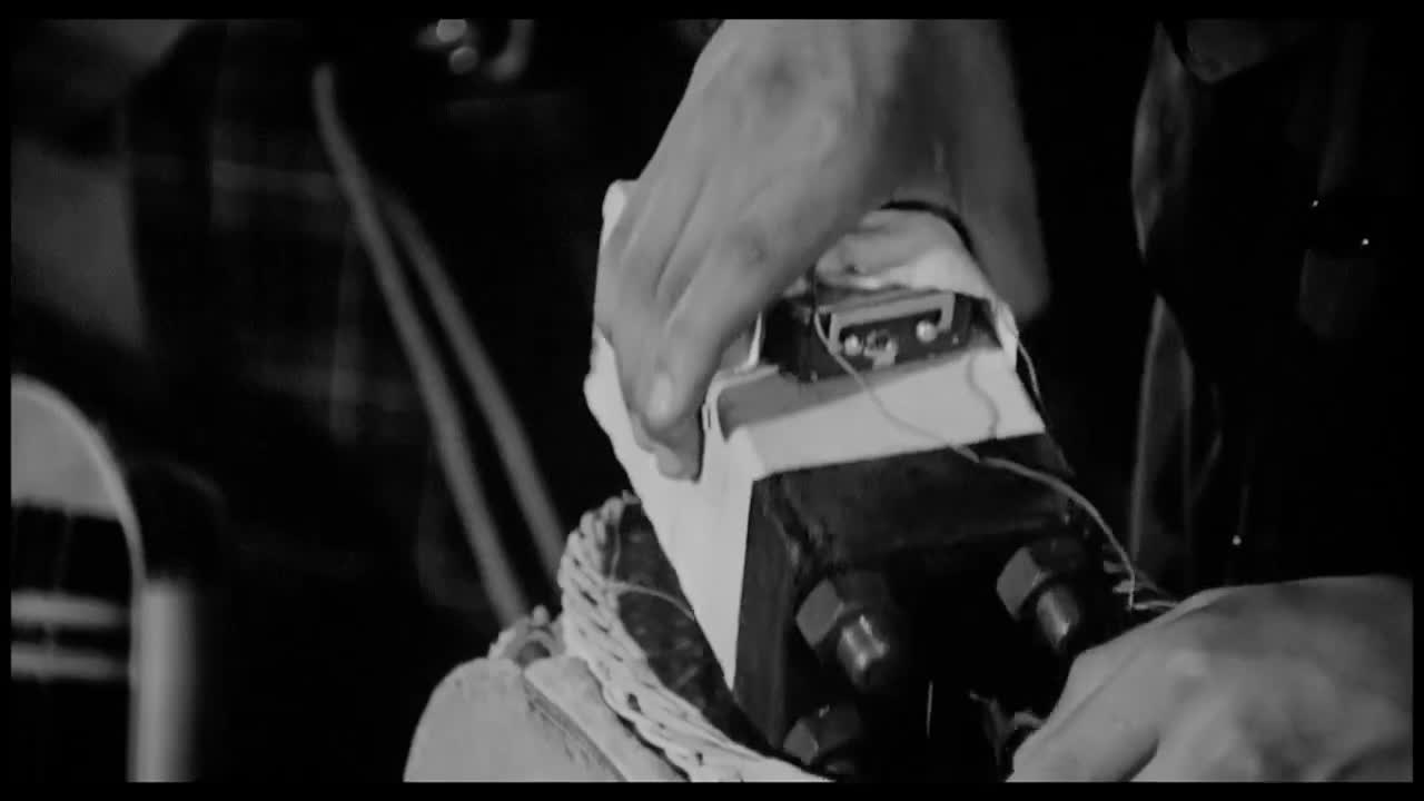 Extrait vidéo du film  La Bataille d Alger