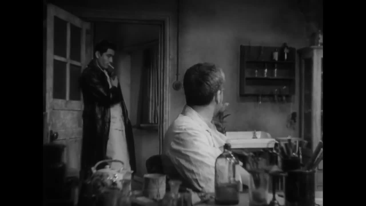 Extrait vidéo du film  L Ange ivre