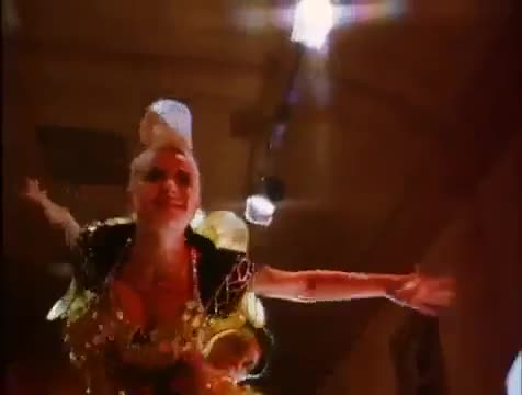 Extrait vidéo du film  Ballroom dancing