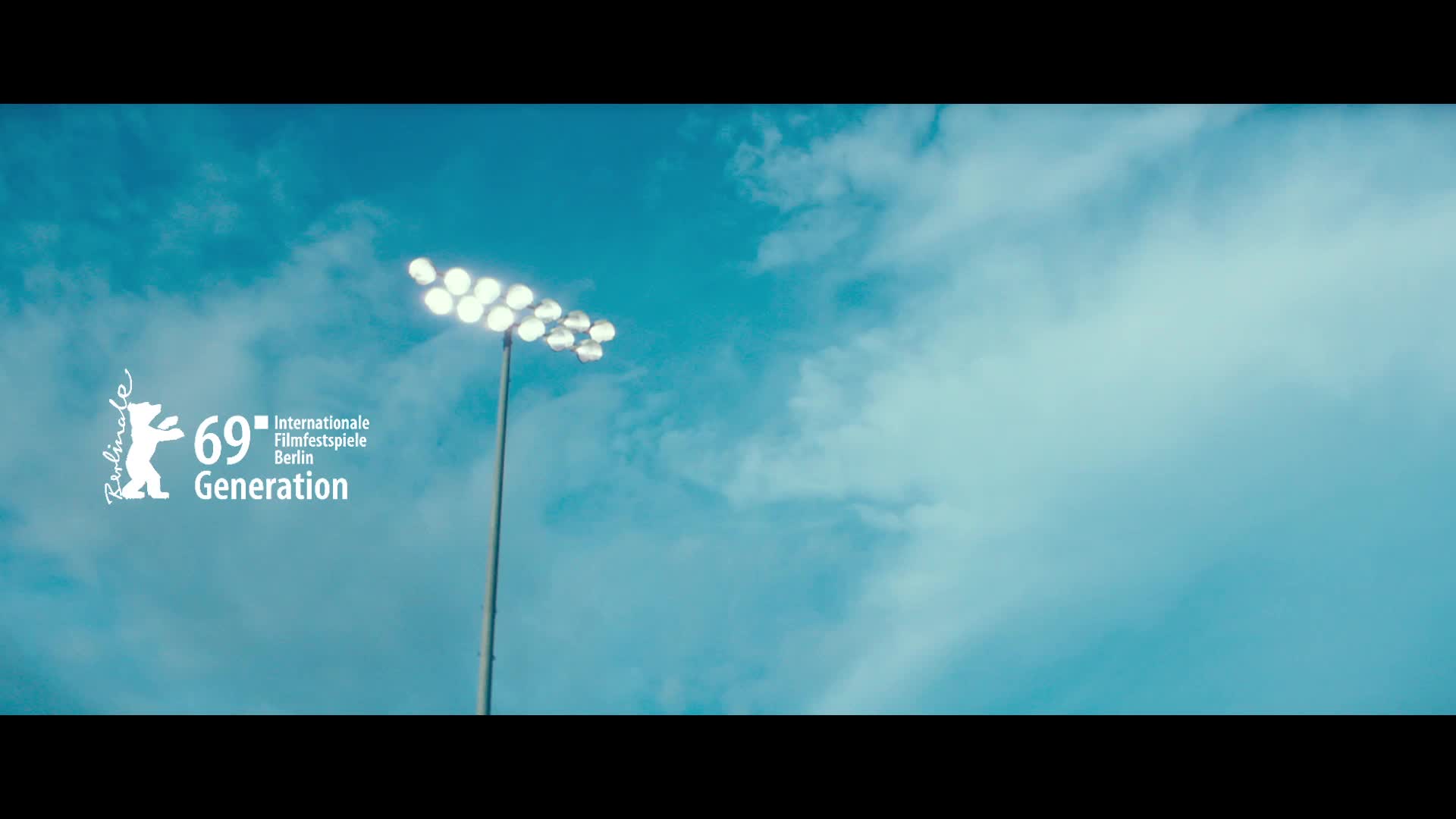 Extrait vidéo du film  Knives and Skin