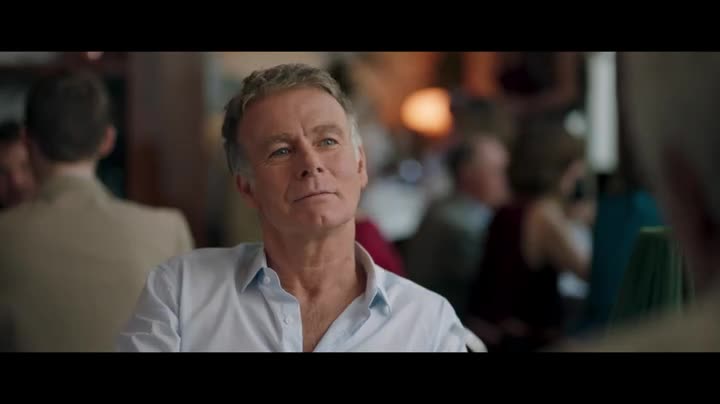 Extrait vidéo du film  Tout le monde debout