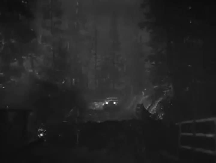 Extrait vidéo du film  La Flamme sacrée