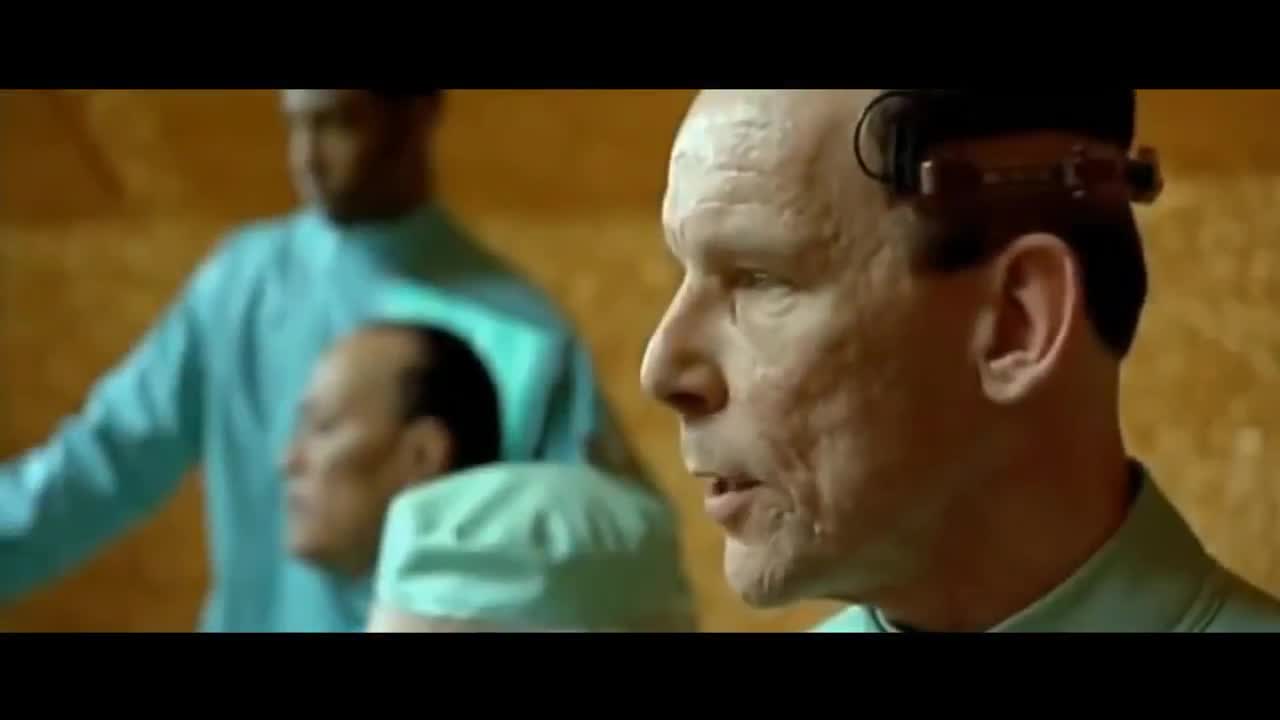 Extrait vidéo du film  Le Cinquième élément
