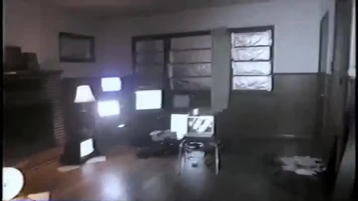 Extrait vidéo du film  V/H/S/2