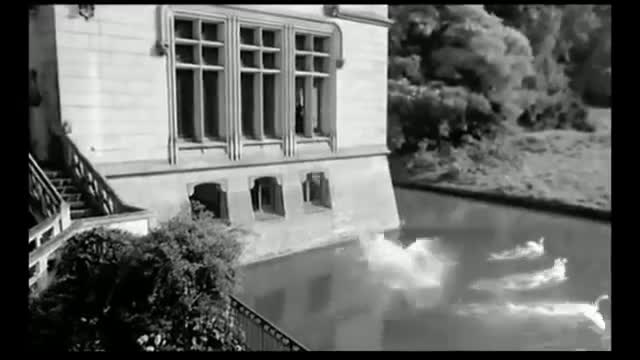 Extrait vidéo du film  Les Barbouzes