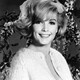 Voir les photos de Stella Stevens sur bdfci.info