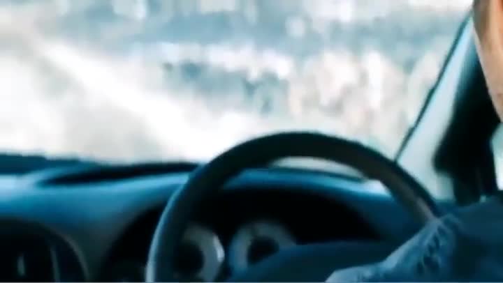 Un extrait du film  Vehicle 19