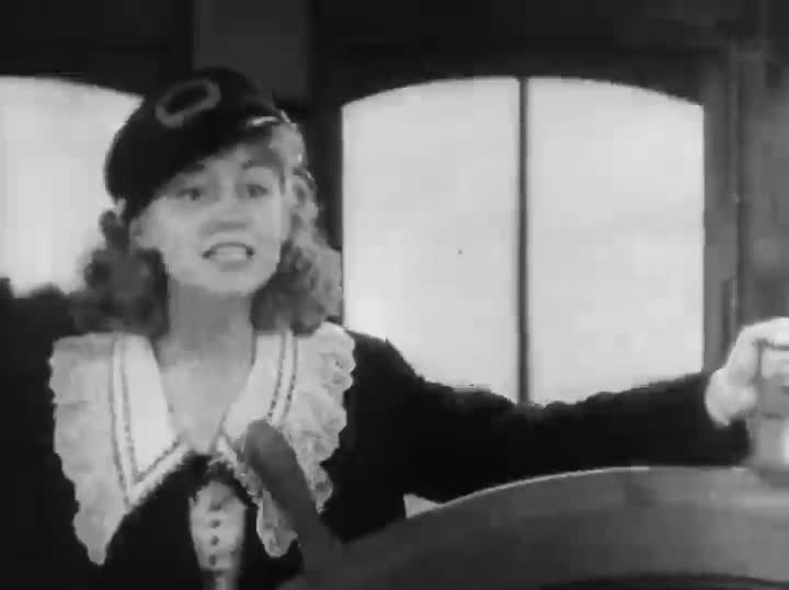 Extrait vidéo du film  Steamboat Round the Bend
