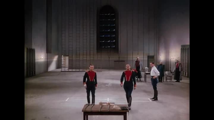 Extrait vidéo du film  Colonel Blimp