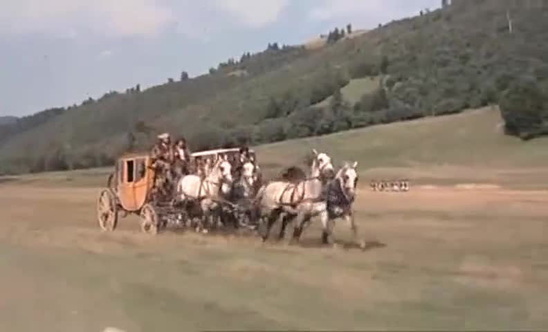 Extrait vidéo du film  Les Mariés de l an II