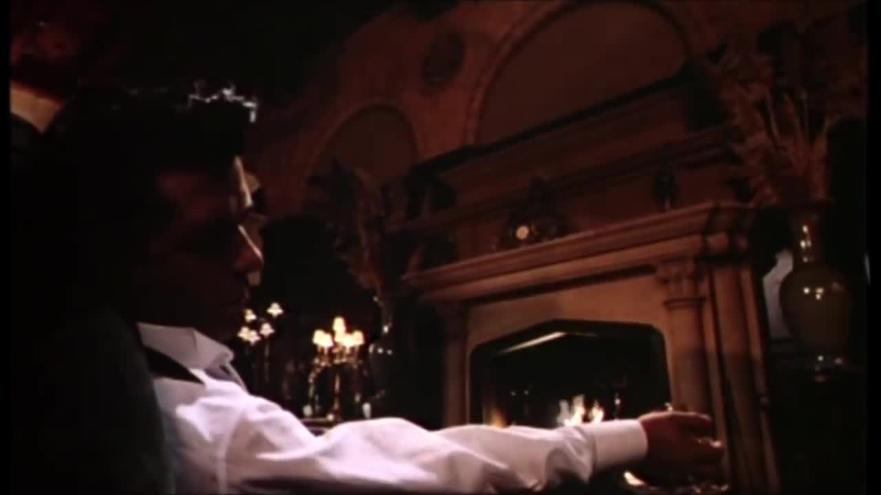 Extrait vidéo du film  The Shadow