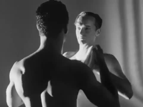 Extrait vidéo du film  Looking for Langston