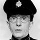 Voir les photos de Charles Hawtrey sur bdfci.info