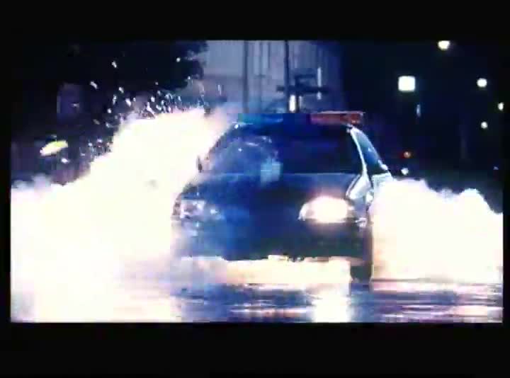 Un extrait du film  Robocop 2
