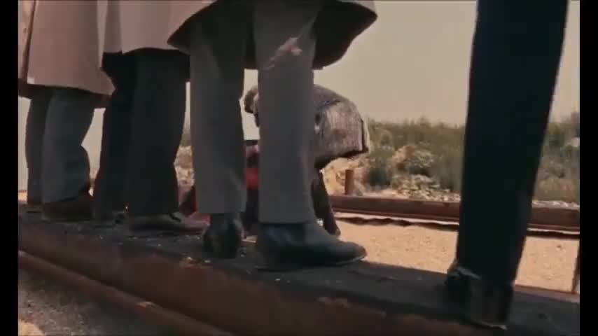 Extrait vidéo du film  Une veuve en or