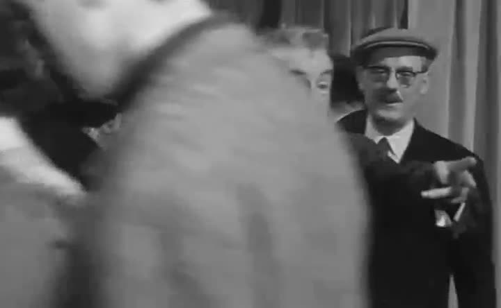 Extrait vidéo du film  Les Vieux de la vieille