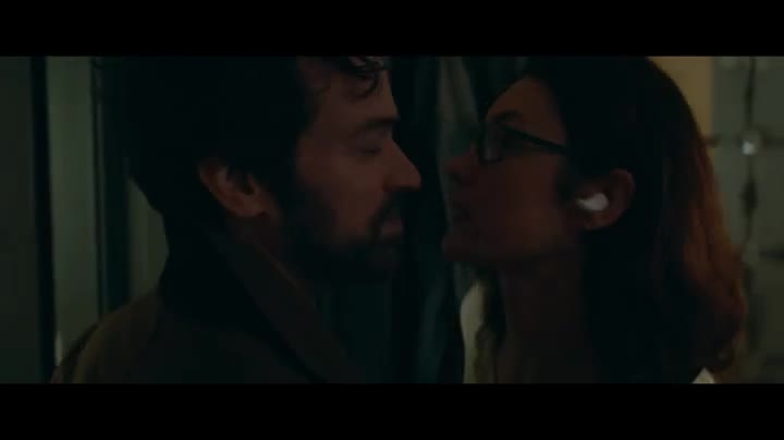 Extrait vidéo du film  Dans la brume