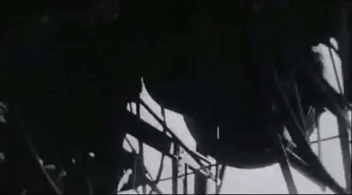 Extrait vidéo du film  Don Camillo Monseigneur