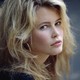 Voir les photos de Claudia Schiffer sur bdfci.info