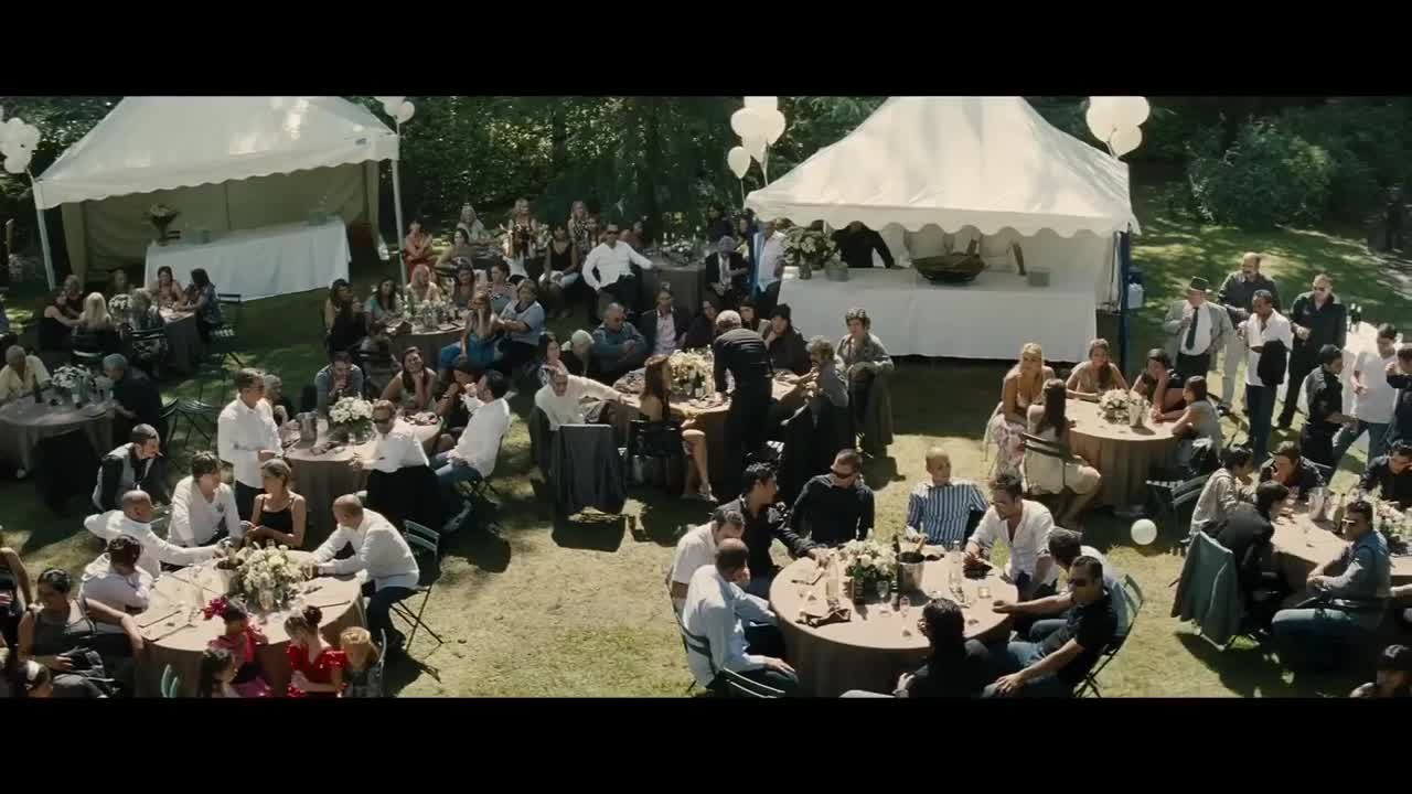 Extrait vidéo du film  Les Lyonnais