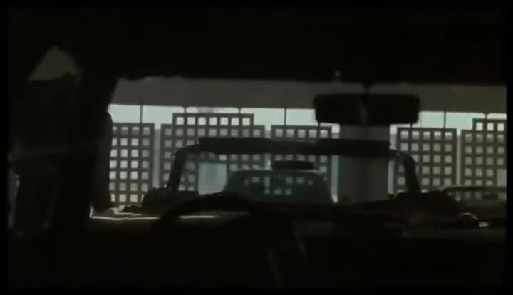 Extrait vidéo du film  Profil bas