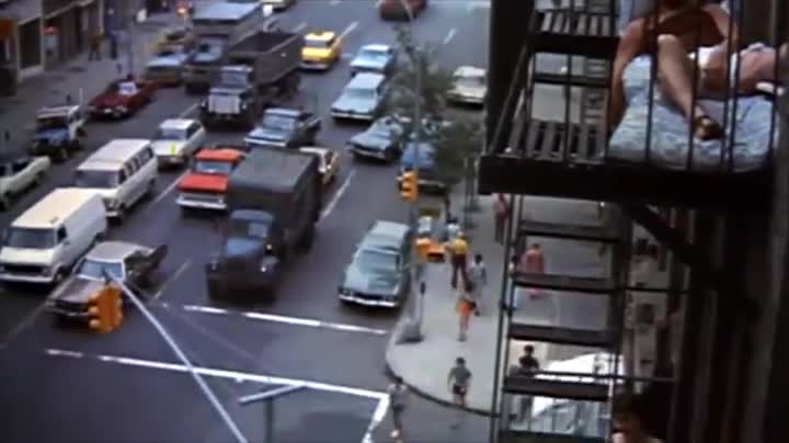 Extrait vidéo du film  Le Prisonnier de la seconde avenue