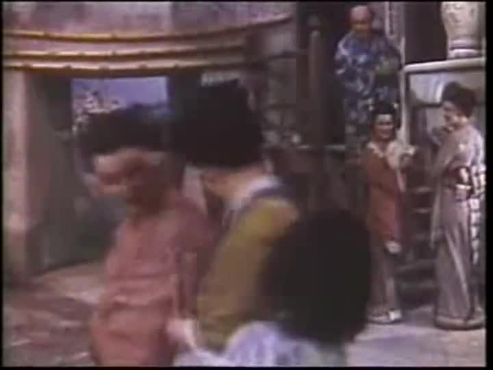 Un extrait du film  The Mikado