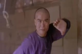 Un extrait du film  Les Griffes D Acier