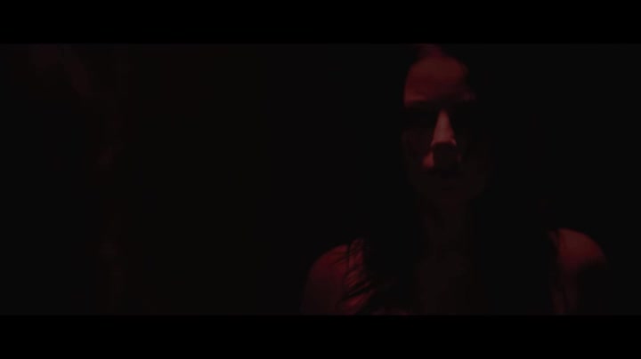 Un extrait du film  Raze