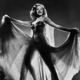 Voir les photos de June Haver sur bdfci.info