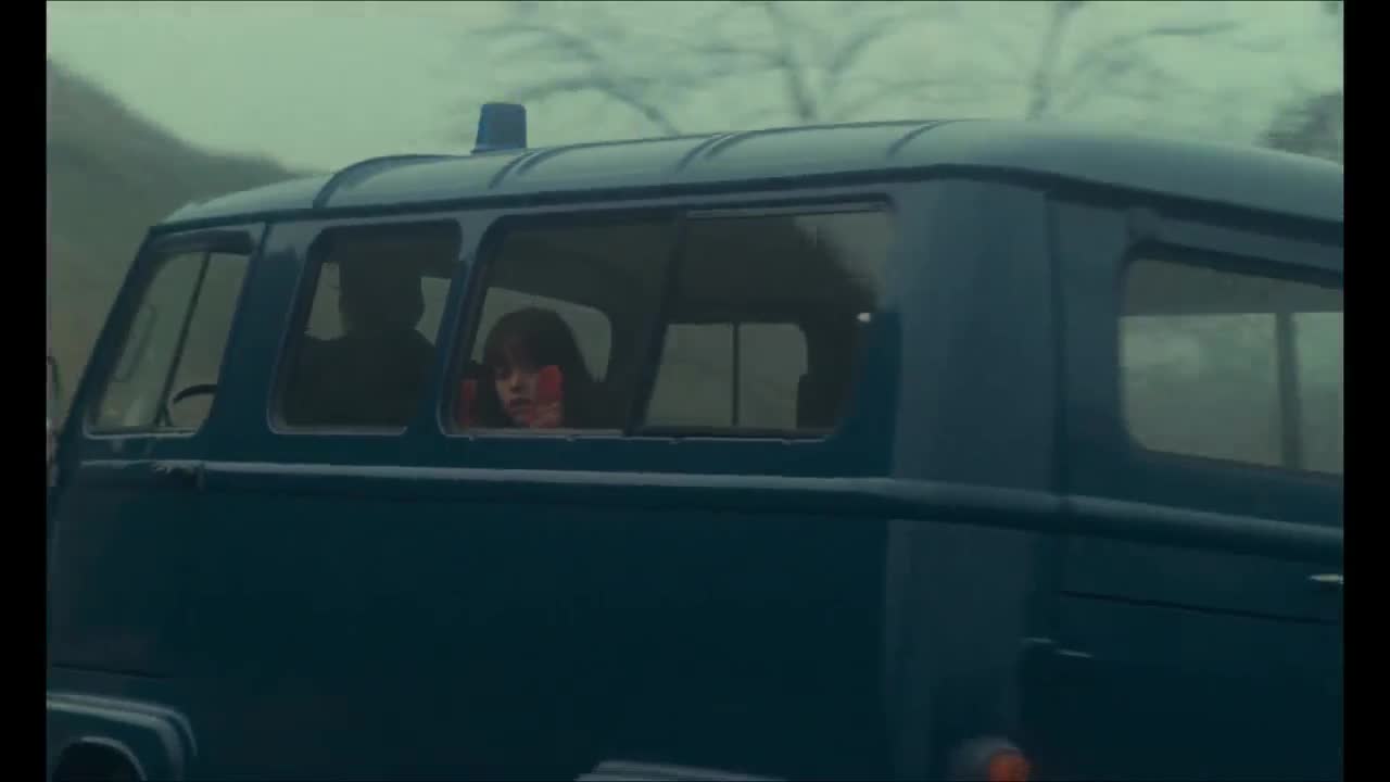 Extrait vidéo du film  L Ombre des châteaux