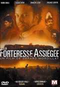 voir la fiche complète du film : La Forteresse assiégée