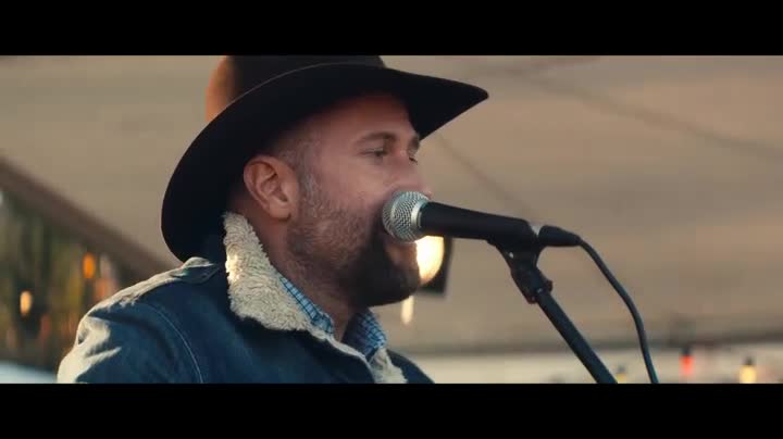 Extrait vidéo du film  Les Cowboys