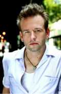 Dallas Roberts